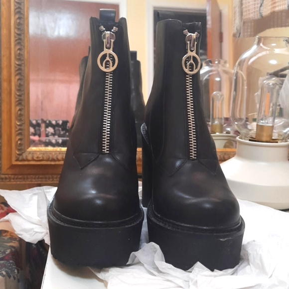 Brown's Shoes Whishbone Collection Platform Boots US10 - Picture 3 of 6